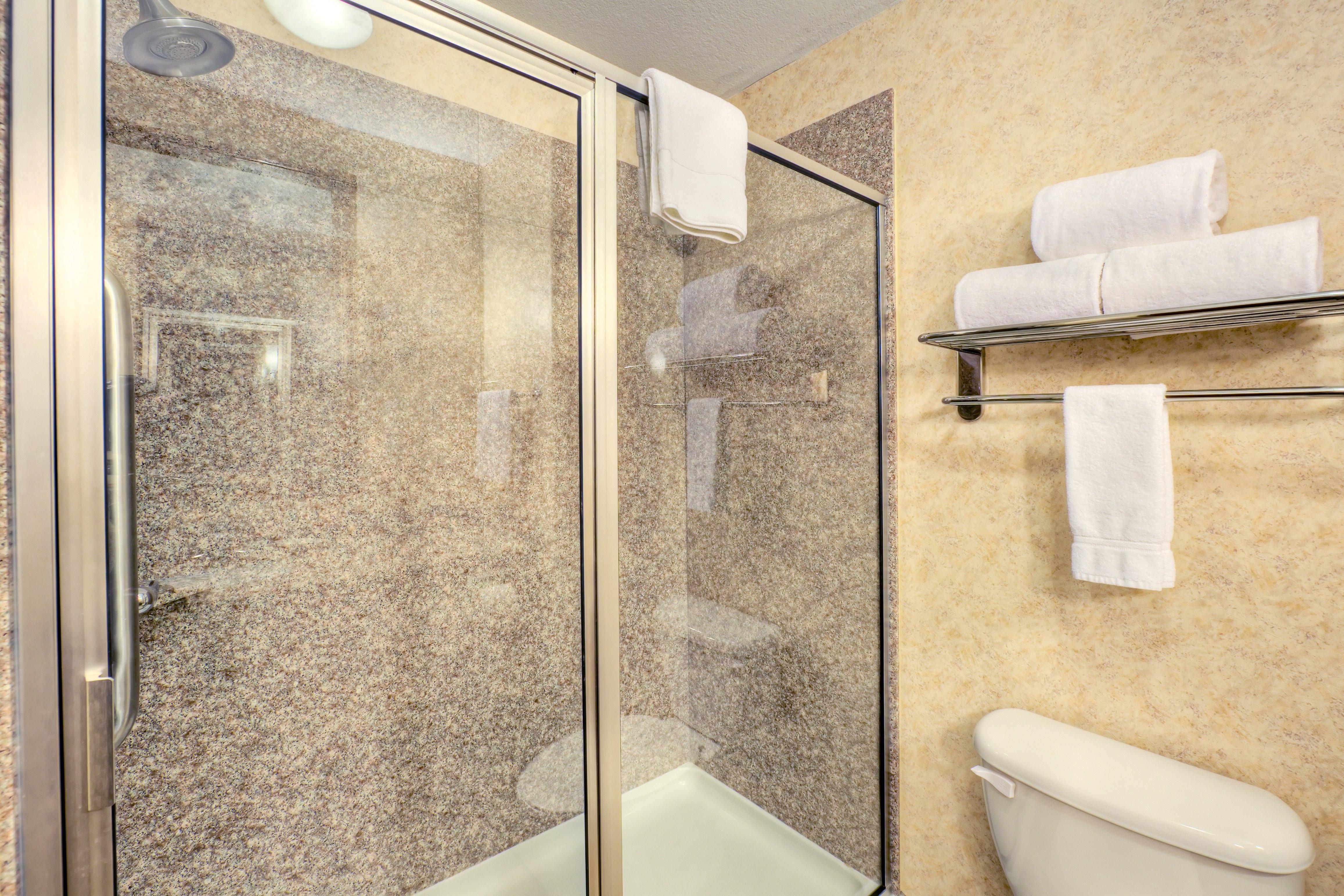 Holiday Inn Express And Suites Granbury By Ihg Exterior foto